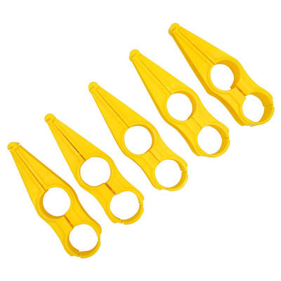 Plastic Poultry House Accessories Water Pipe Hook For Broiler Nipple Drinker